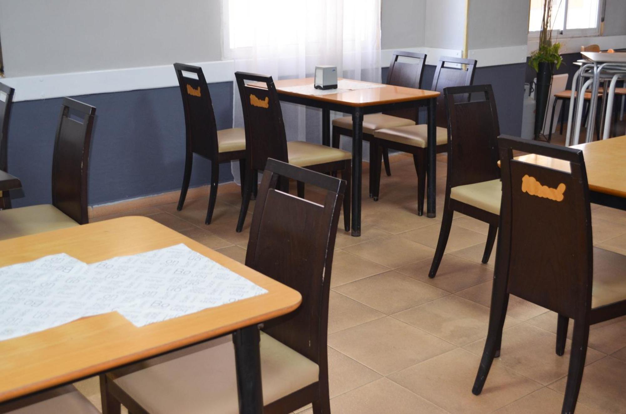 Hostal Gran Via Levante Τορεβιέχα Εξωτερικό φωτογραφία